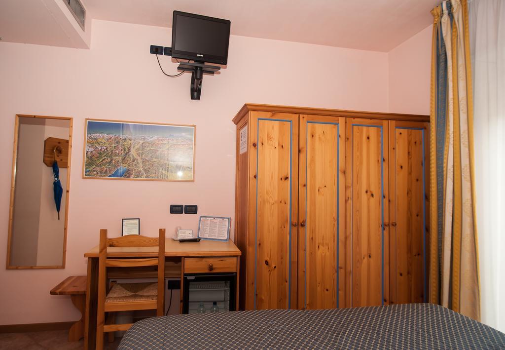 Hotel Vittoria Riva del Garda