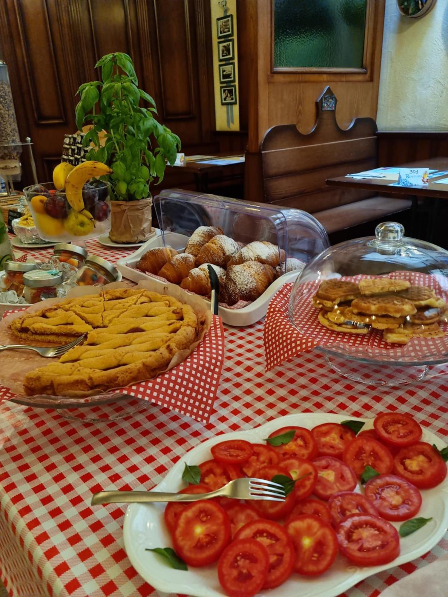 Hotel Vittoria Riva del Garda